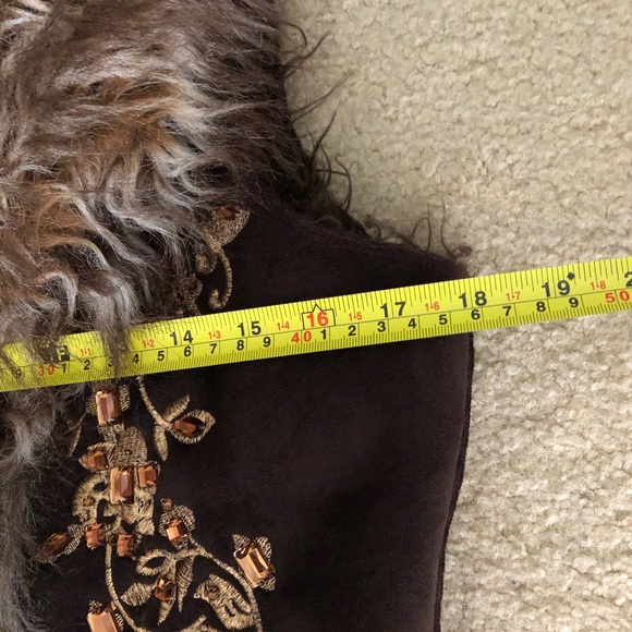 INC Faux Fur Brown Vest Gemstones Petite Small - Picture 10 of 11